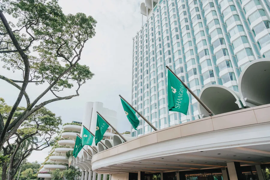 Shangri La Hotel 1011