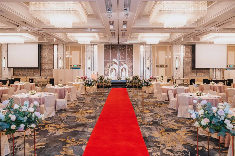 Shangri La Hotel 1012